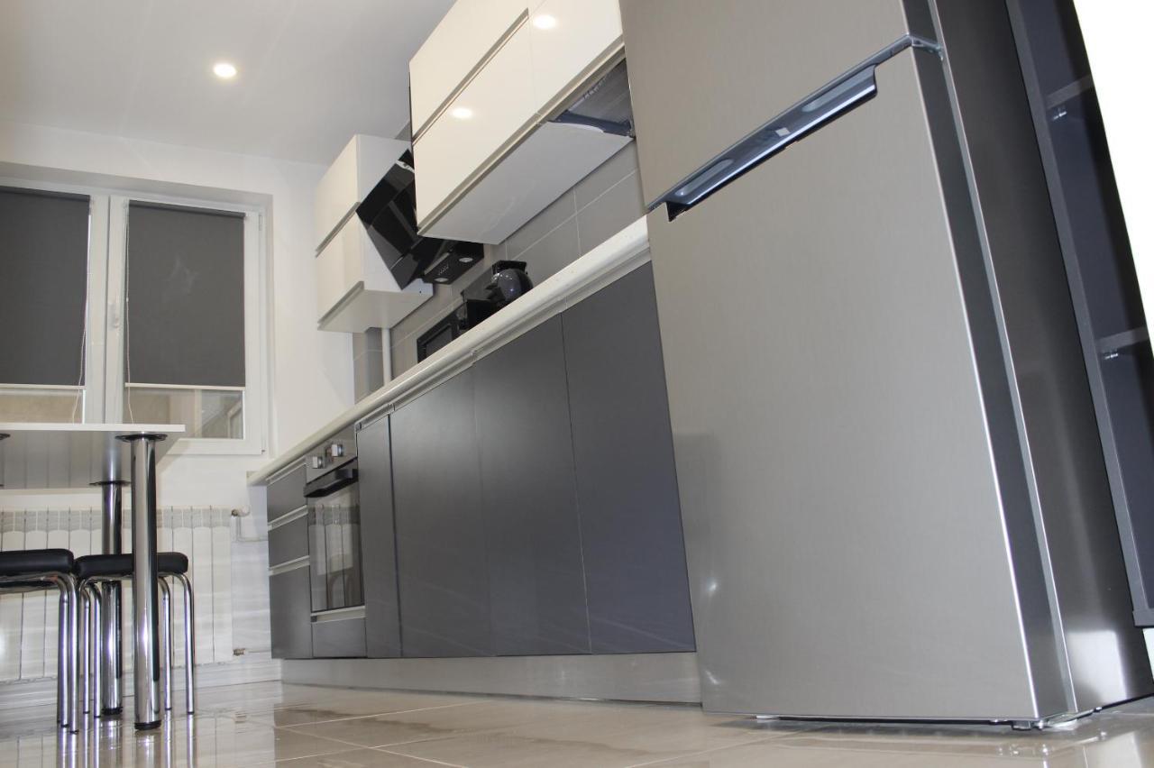 Luxury City Center Apartment - Romana Bucureşti Exterior foto