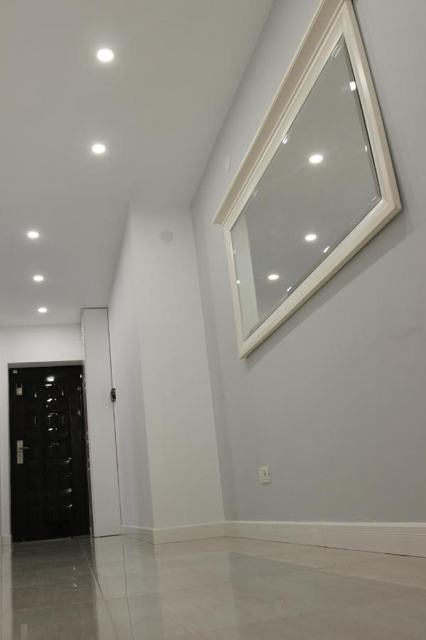 Luxury City Center Apartment - Romana Bucureşti Exterior foto